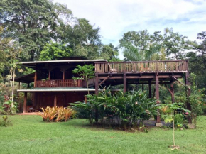 Casa Heliconia